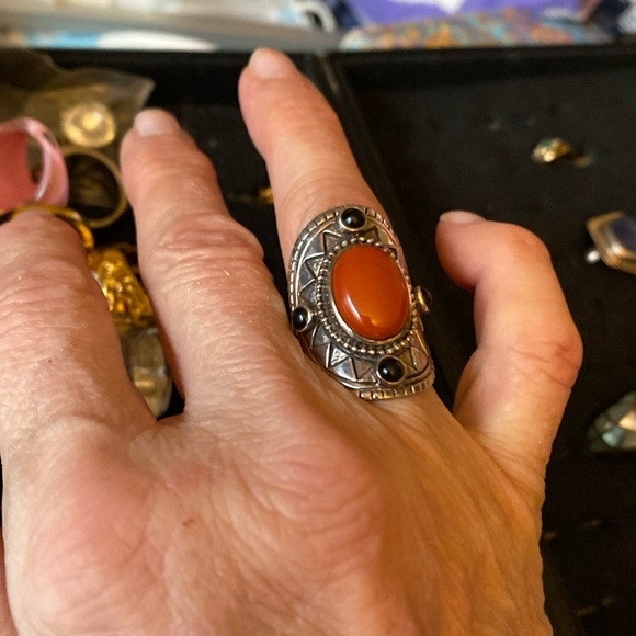 Jewelry - Unique Saddle ring Carnelian stone with Black Onyx stones around Size 6 925 SS